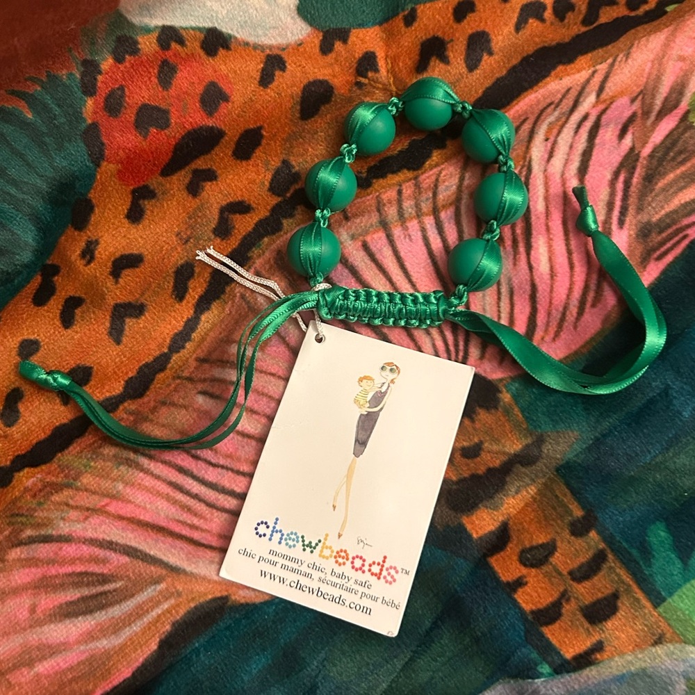 NWT Chewbeads Cornelia Teething Bracelet in Emerald Green